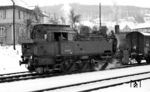 94 1525 vom Bw Radolfzell versieht Rangieraufgaben im Bahnhof Waldshut. (22.02.1963) <i>Foto: Karl Wyrsch, Slg. D. Ammann</i>