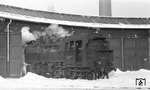 Lok 0033 (Borsig, Baujahr 1938) der Westfälischen Landeseisenbahn (WLE) im heimatlichen Lippstadt. Die Maschine wurde direkt an die WLE geliefert und war dort bis 1971 im Dienst. (06.01.1971) <i>Foto: Johannes Glöckner</i>