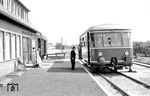 Tw 1 (Talbot, Baujahr 1957) im Bahnhof Sögel, auf halben Weg zwischen Lathen und Werlte. (08.1958) <i>Foto: Gerd Wolff</i>